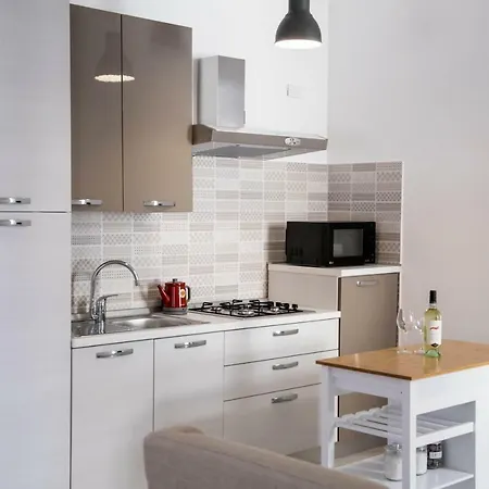 Casa Carducci - Iun 8012- Apartment Alghero